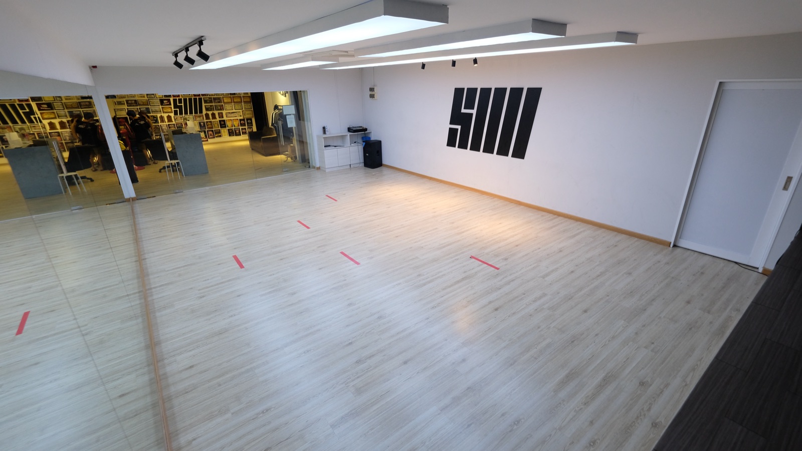 Inside SIM Dance Studio