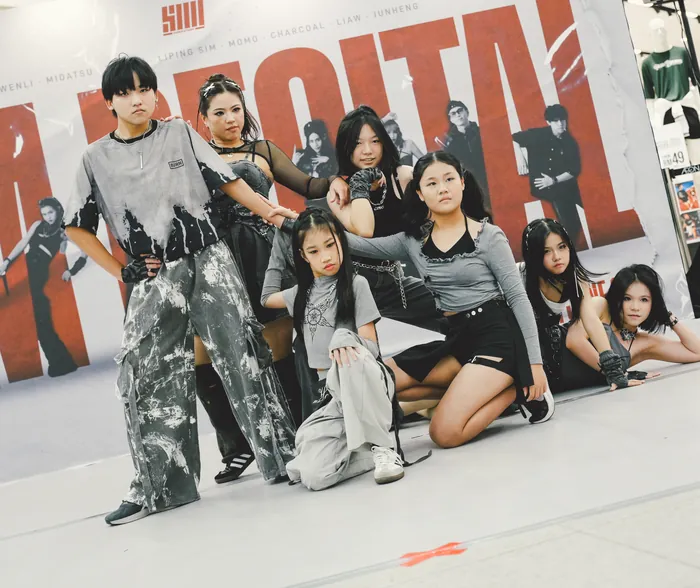 Choreography dance class at SIM