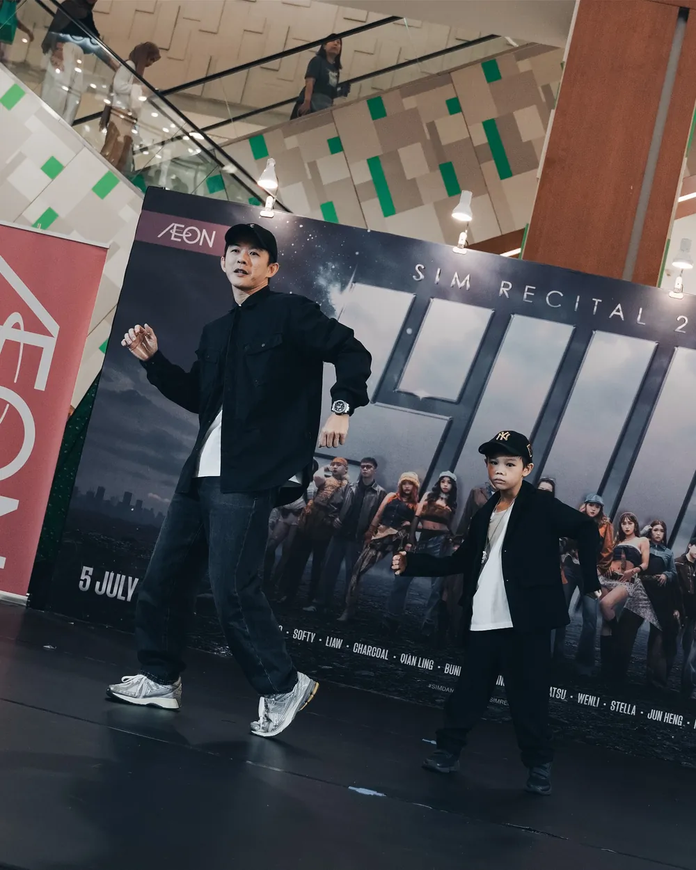 Popping dance class at SIM